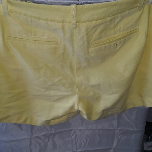 J.CREW YELLOW SHORTS - Picture 4 of 4